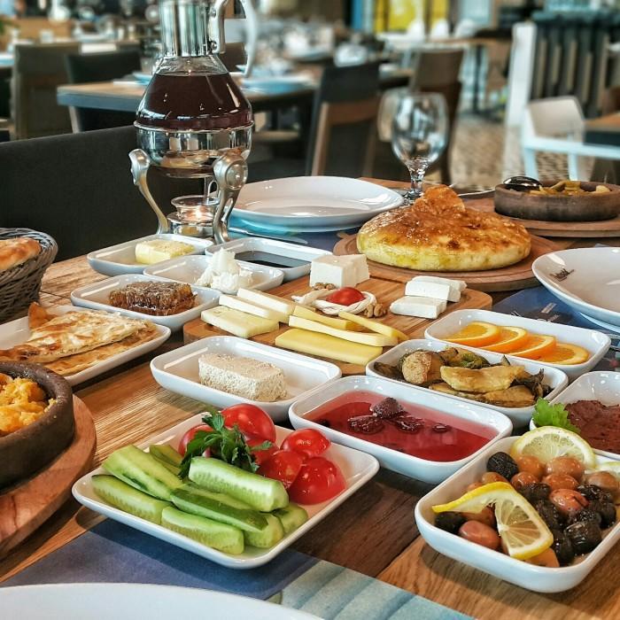 istanbulda_yoresel_kahvalti_nerede_yapilir