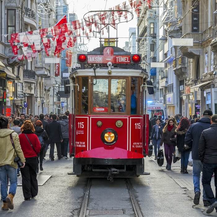 istanbul da gezilecek tarihi ve turistik yerler gezenti anne