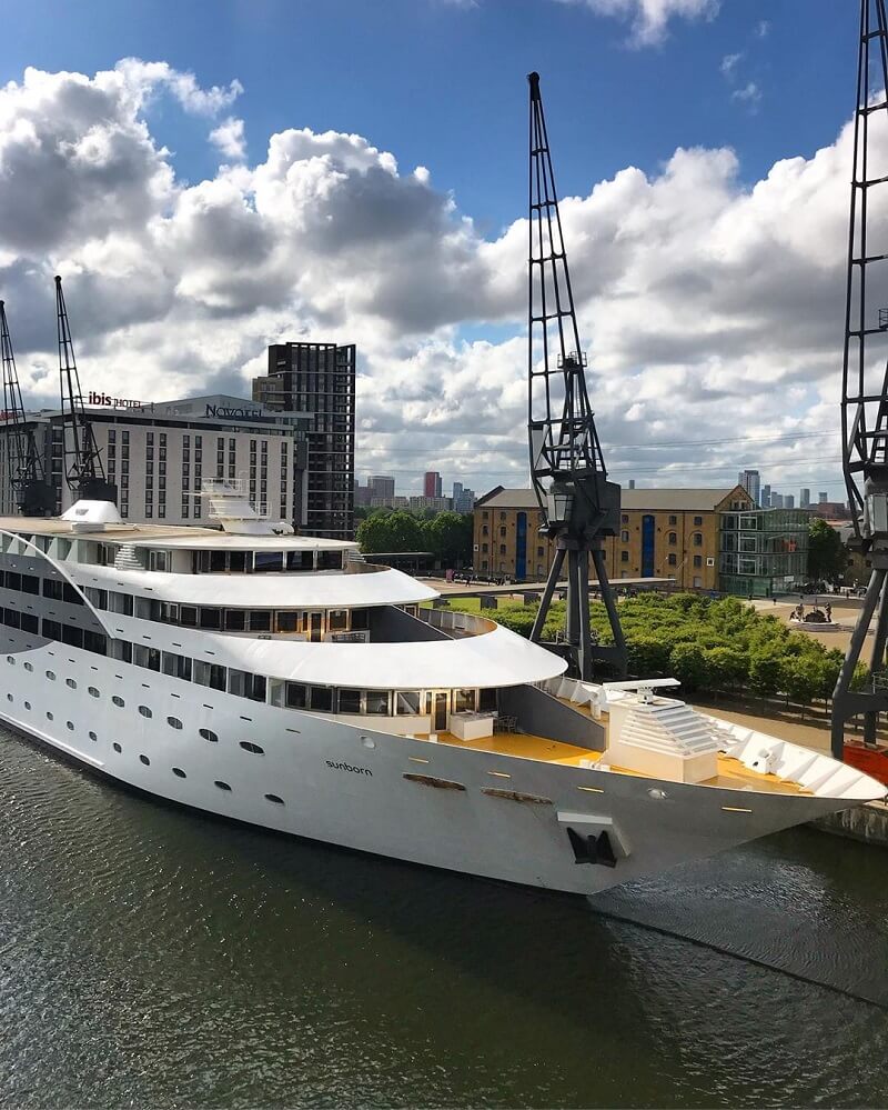 sunborn yacht to buckingham palace