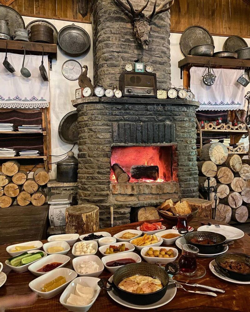 Doğa İçinde Şömineli Bungalov Ağaç Otel, Abant Masal Evleri Konaklama