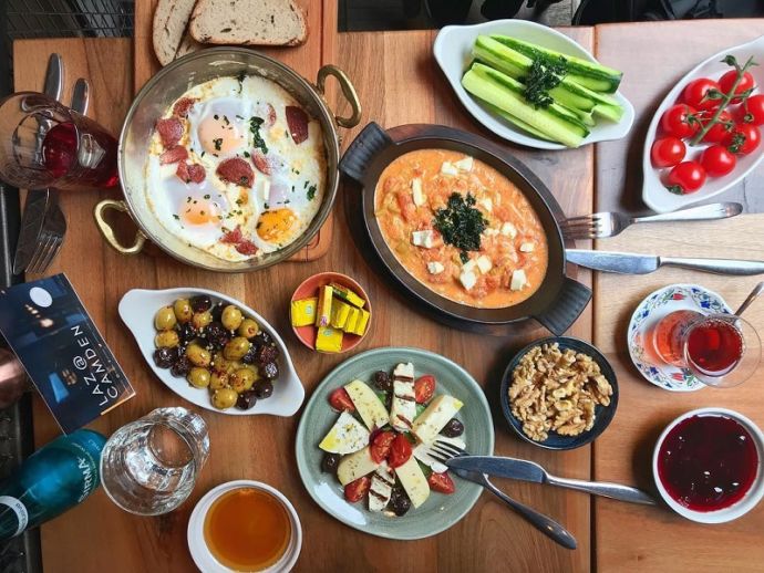 TOP 11 TURKISH BRUNCH SPOTS IN LONDON WITH 2024 MENUS | Gezenti Anne