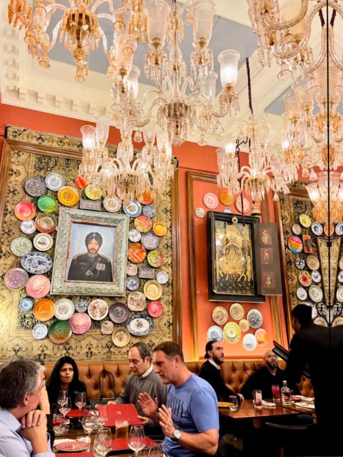 TOP 10 LONDON INDIAN RESTAURANTS WITH 2023 MENUS | Gezenti Anne